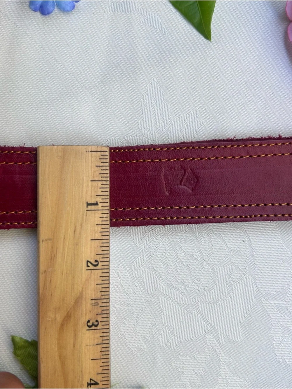 Classic Leather Dog Collar Red Burgundy Adjustable 15-21” handcrafted M/L Dog